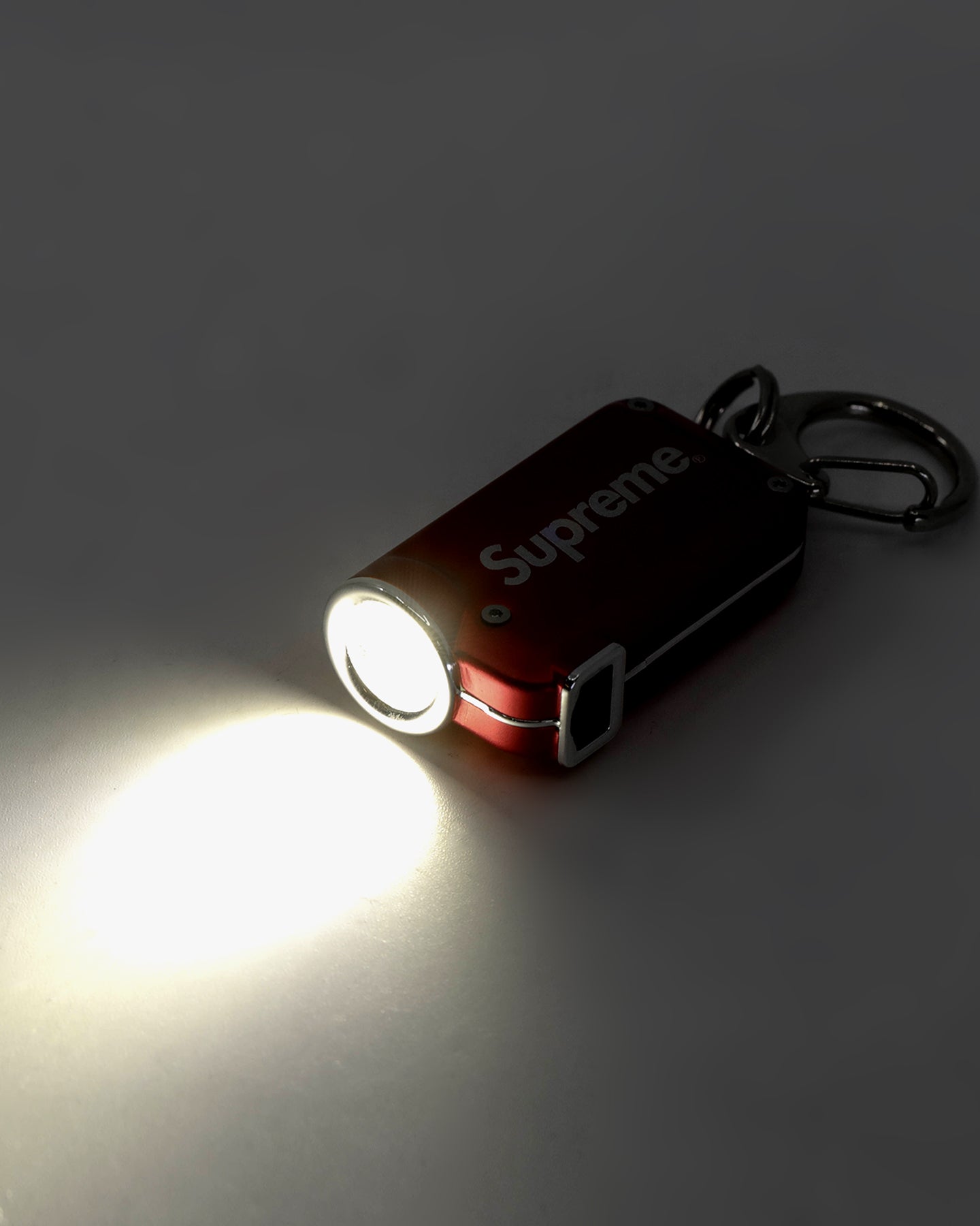 Supreme Unisex Supreme x Nitecore® Tini Keychain Light Red